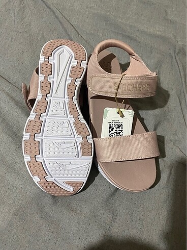 39 Beden pembe Renk SKECHERS BAYAN SANDALET