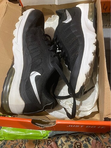 NİKE AIR MAX