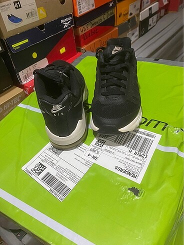 36,5 Beden NİKE AIR MAX