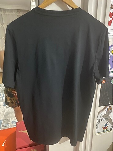 m Beden REEBOK ERKEK TİŞÖRT