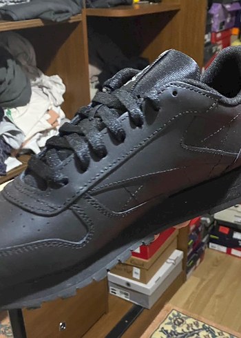 42 Beden siyah Renk Reebok Classic LEATHER Siyah Erkek Spor Ayakkabı