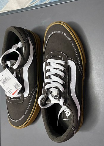 Vans 42