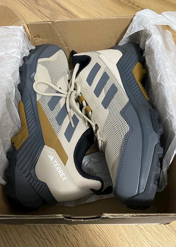 ADİDAS EASTTRAİL Bej Erkek Outdoor Spor Ayakkabı(41,5 numara) - Görsel 4