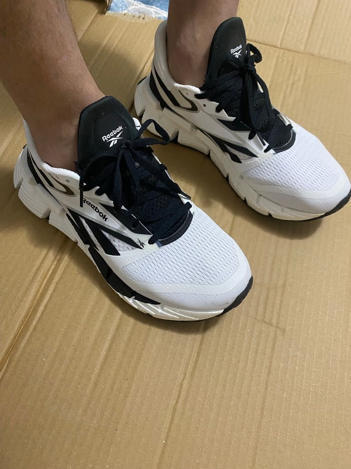Reebok Floatzig 1 Beyaz/Siyah Erkek Spor Ayakkabı - Görsel 2