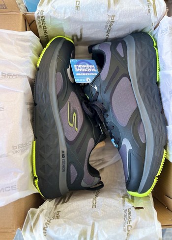 SKECHERS MAX CUSHİONİNG (43,5) numaradır - Görsel 2