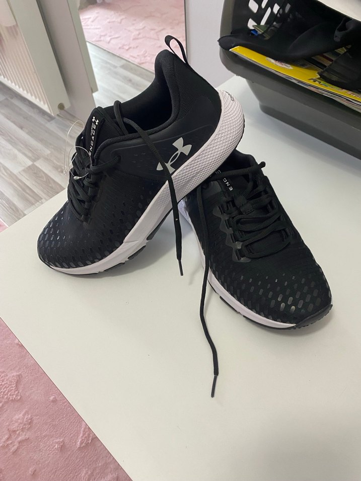 UNDER ARMAUR CHARGED ENGAGE - Görsel 2