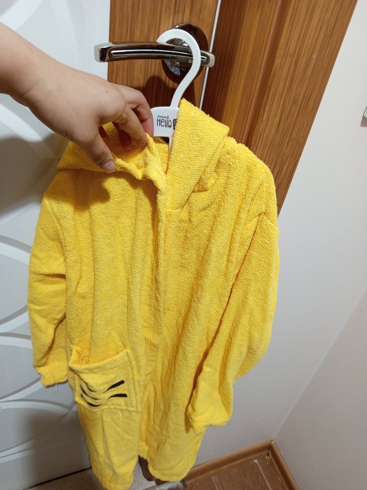 Sarı Leopar Desenli  Çocuk Bornoz - Görsel 3