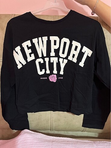 Zara sweatshirt