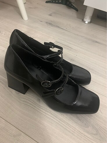 Bershka Mary Jane Ayakkabı