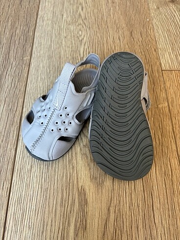 Nike Nike bebek sandalet 19,5