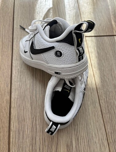 26 Beden beyaz Renk Nike Spor Ayakkabı 26