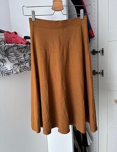 Stradivarius Etek 34