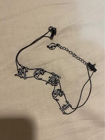 Rebel taşlı choker