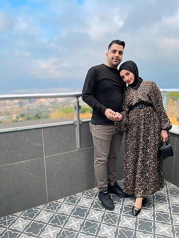 Leopar elbise kemer dahil değil