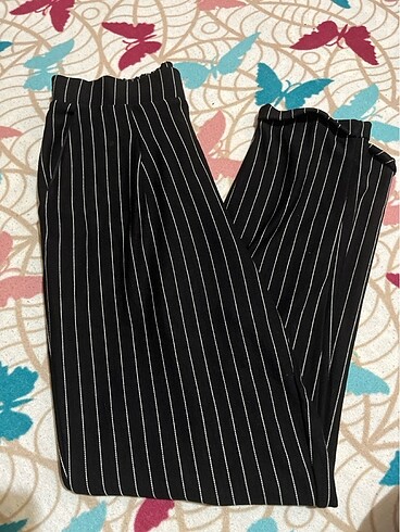 Stradivarius Pantolon