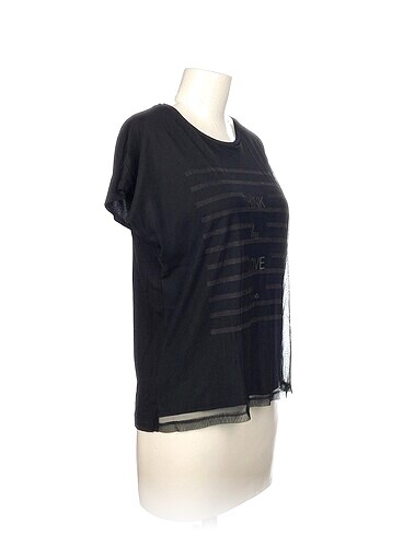 Network Network T-shirt %70 İndirimli.