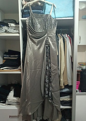 Diğer Gri Renk Annem Dugun İcin Giymisti