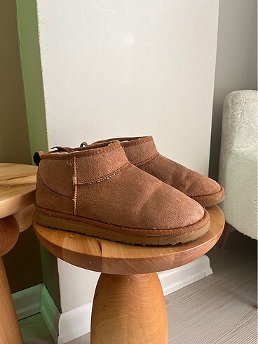 Kısa Ugg