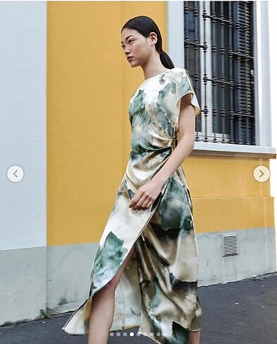 Zara desenli saten elbise