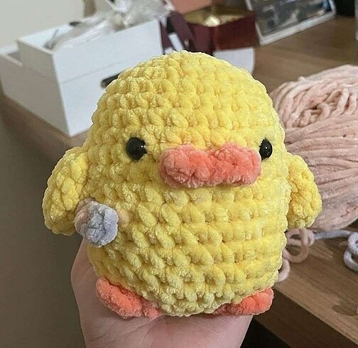 peluş piskopat civciv