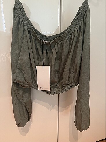 Zara Zara crop top