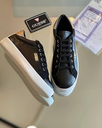 Guess Kadın Sneaker