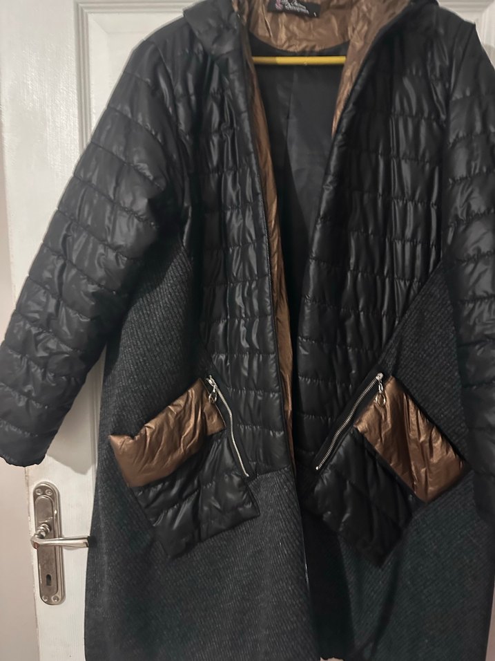 Siyah Uzun Kadın Kışlık Mont - Görsel 3