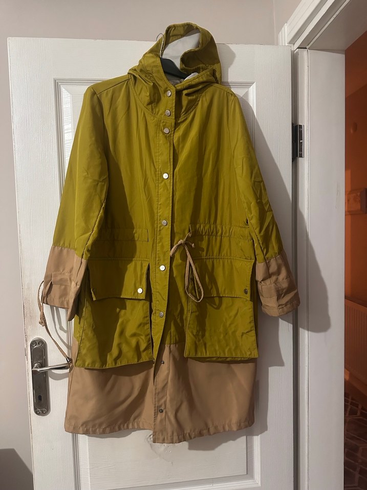 Kadın Bel Bağcıklı Midi Yağmurluk - Görsel 3