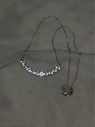 Accessorize Çelik yarım su yolu kolye