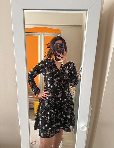 Çiçekli Mini Elbise