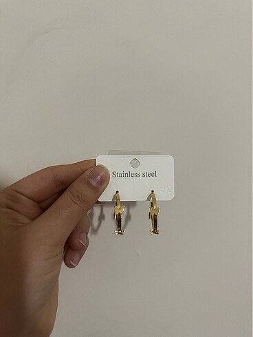 Kelebekli Çelik Küpe