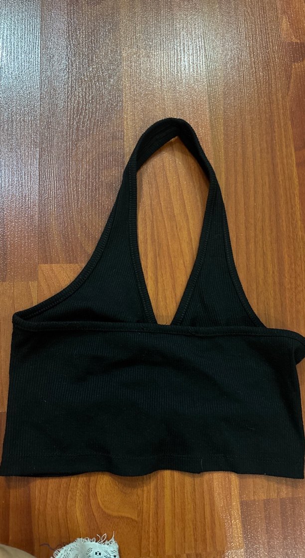 Siyah V Yaka Büzgülü Crop Top - Görsel 2