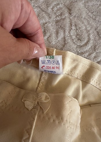 38 Beden ten rengi Renk Bej Midi korse
