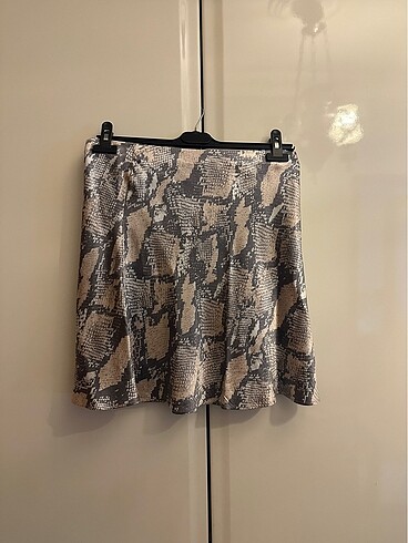 H&M marka etek
