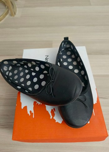 32 no Kızlar için Siyah Puantiyeli Fiyonklu Babet - Görsel 2