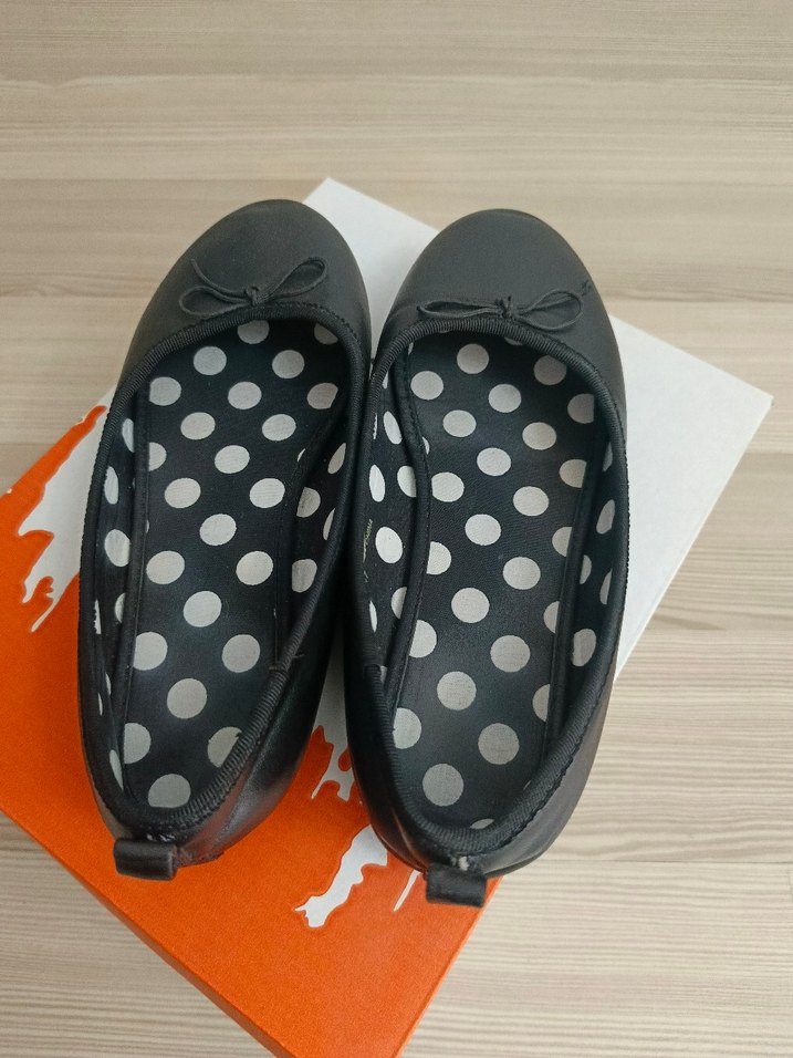 32 no Kızlar için Siyah Puantiyeli Fiyonklu Babet - Görsel 4