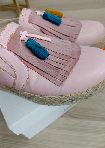 36 Beden pembe Renk Vicco 36 no Püsküllü Pembe Dolgu Topuklu Espadril