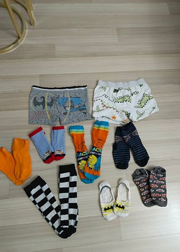 6 7 yaş Çocuklar için renkli ve desenli çorap seti - Görsel 10