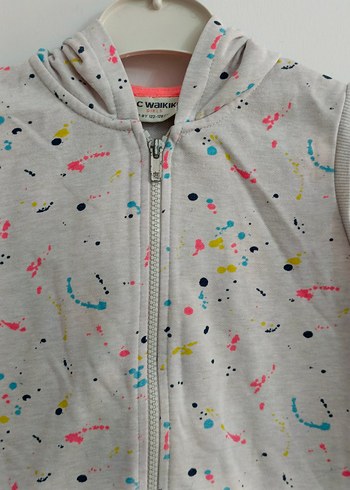 Lcw Wakiki 7 8 yaş Kız Çocuk Kapüşonlu Fermuarlı Gri Yelek - Görsel 3