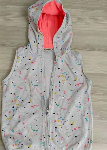 Lcw Wakiki 7 8 yaş Kız Çocuk Kapüşonlu Fermuarlı Gri Yelek - Görsel 2