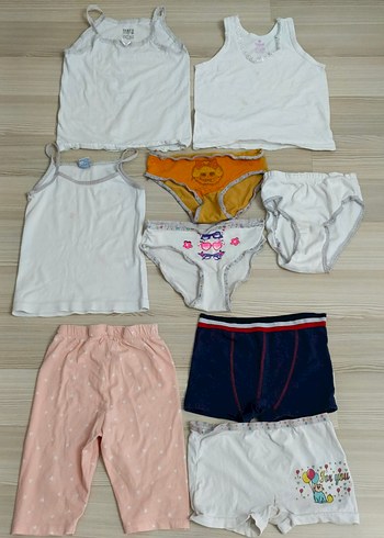 Çocuk İç Giyim Seti Beyaz ve Renkli 9 parça 1 2 yas - Görsel 3