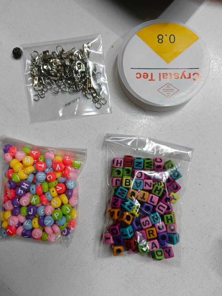 Sıfır paketli Renkli harfli Boncuk Seti  misina klips 10 takım - Görsel 4