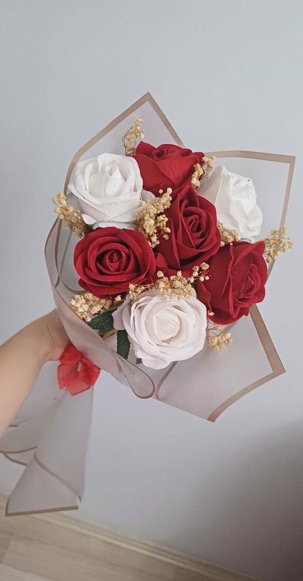 Sıfır 8 li Kırmızı buket güller - Görsel 3