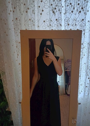 l Beden Siyah V Yaka Transparan Midi Elbise