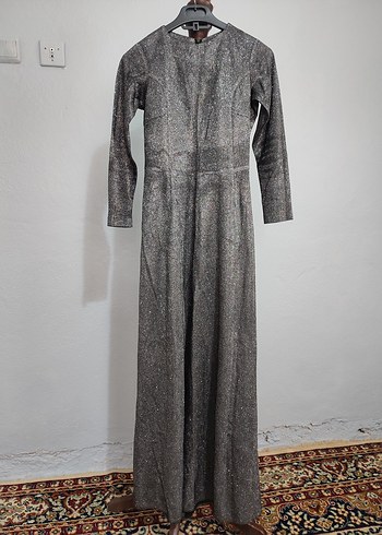 Uzun Kollu Gri Simli Abiye Elbise - Görsel 2