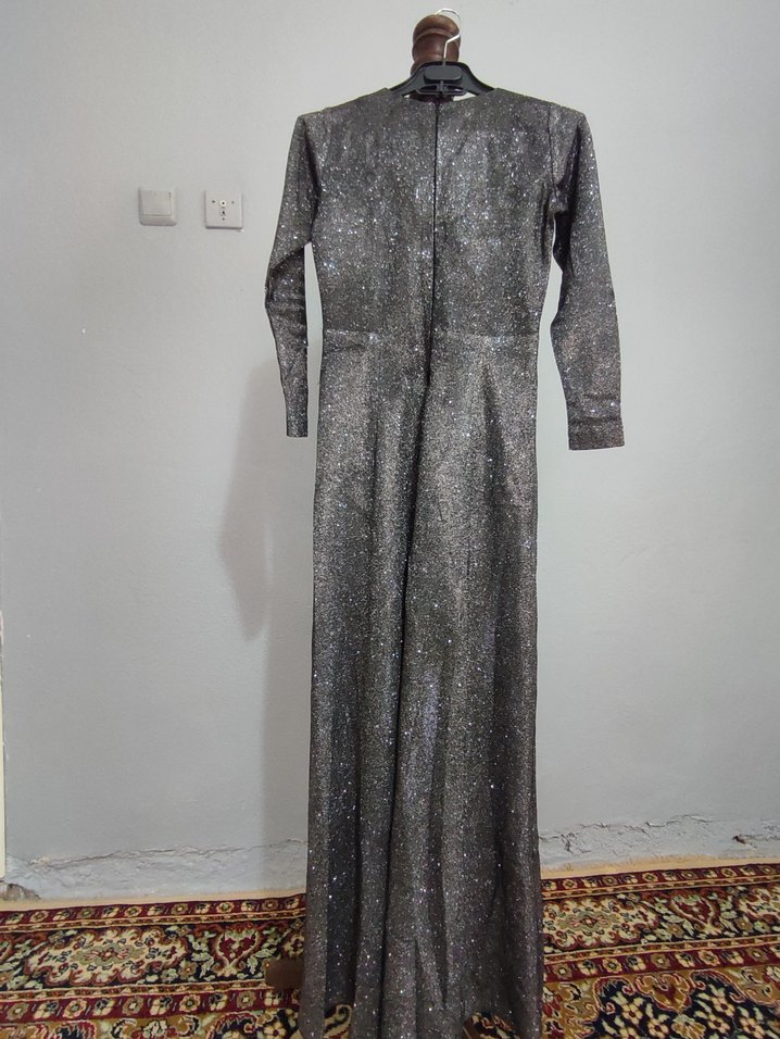 Uzun Kollu Gri Simli Abiye Elbise - Görsel 3