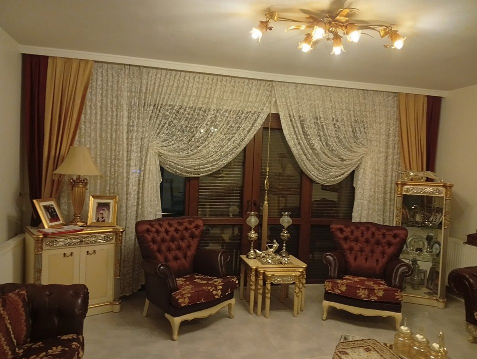 Modern Klasik Bordo Desenli Parlak Perde - Görsel 2