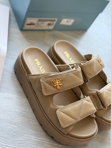 39 Beden camel Renk Prada terlik