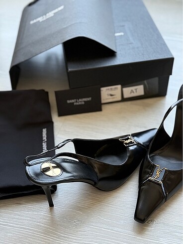 39 Beden siyah Renk Yves saint laurent stiletto
