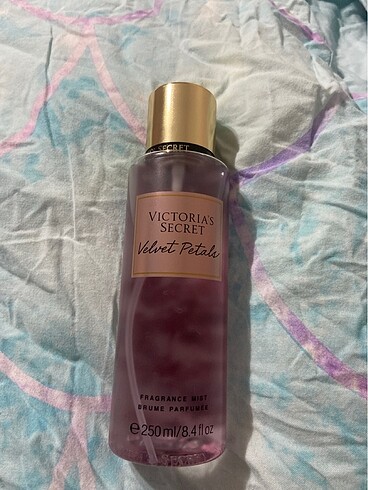 Victorias Secret Velvet Petals